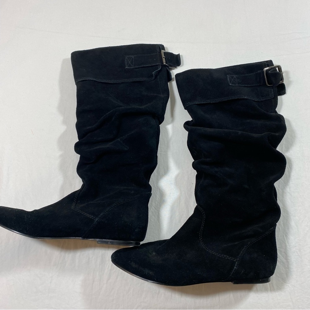 Tyller Suede Tall boots Scrunched Black Boots size 6 back buckle